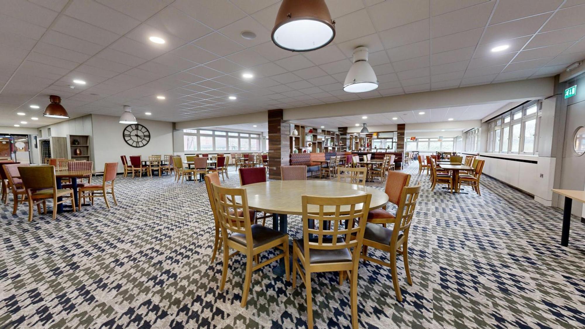 מלון סטון Yarnfield Park Training And Conference Centre מראה חיצוני תמונה